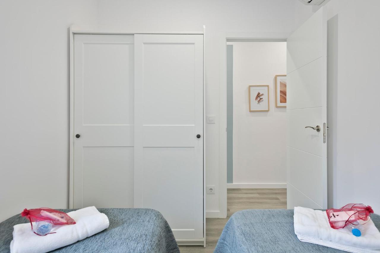 Alcam Badalona Roger Apartamento Exterior foto